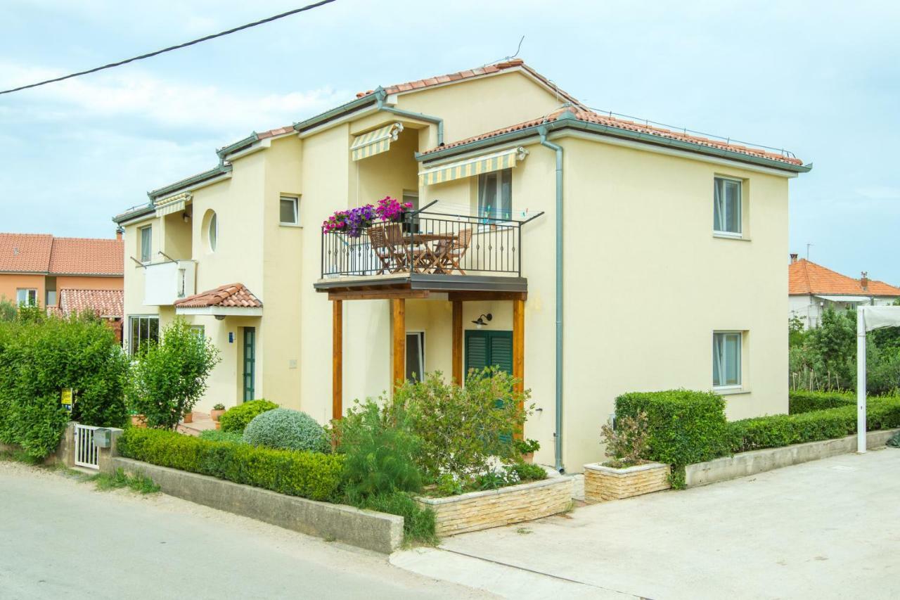Apartments Emma Biograd Na Moru Dış mekan fotoğraf